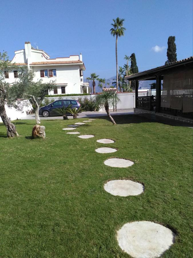 Villa Eco-Chic Carini Buitenkant foto